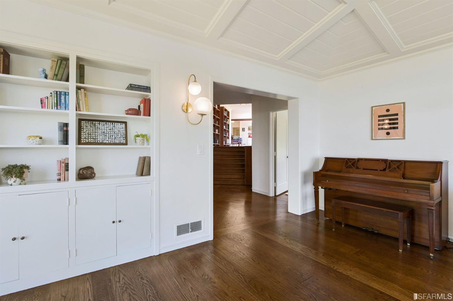 829 Regal Road Berkeley, CA 94708 - Photo 9 of 59