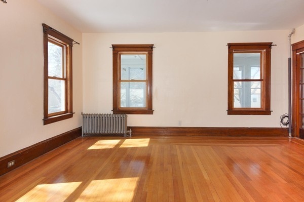 10 Greenbush Road Worcester, MA 01604 - Photo 5 of 18 Gallery Image 5