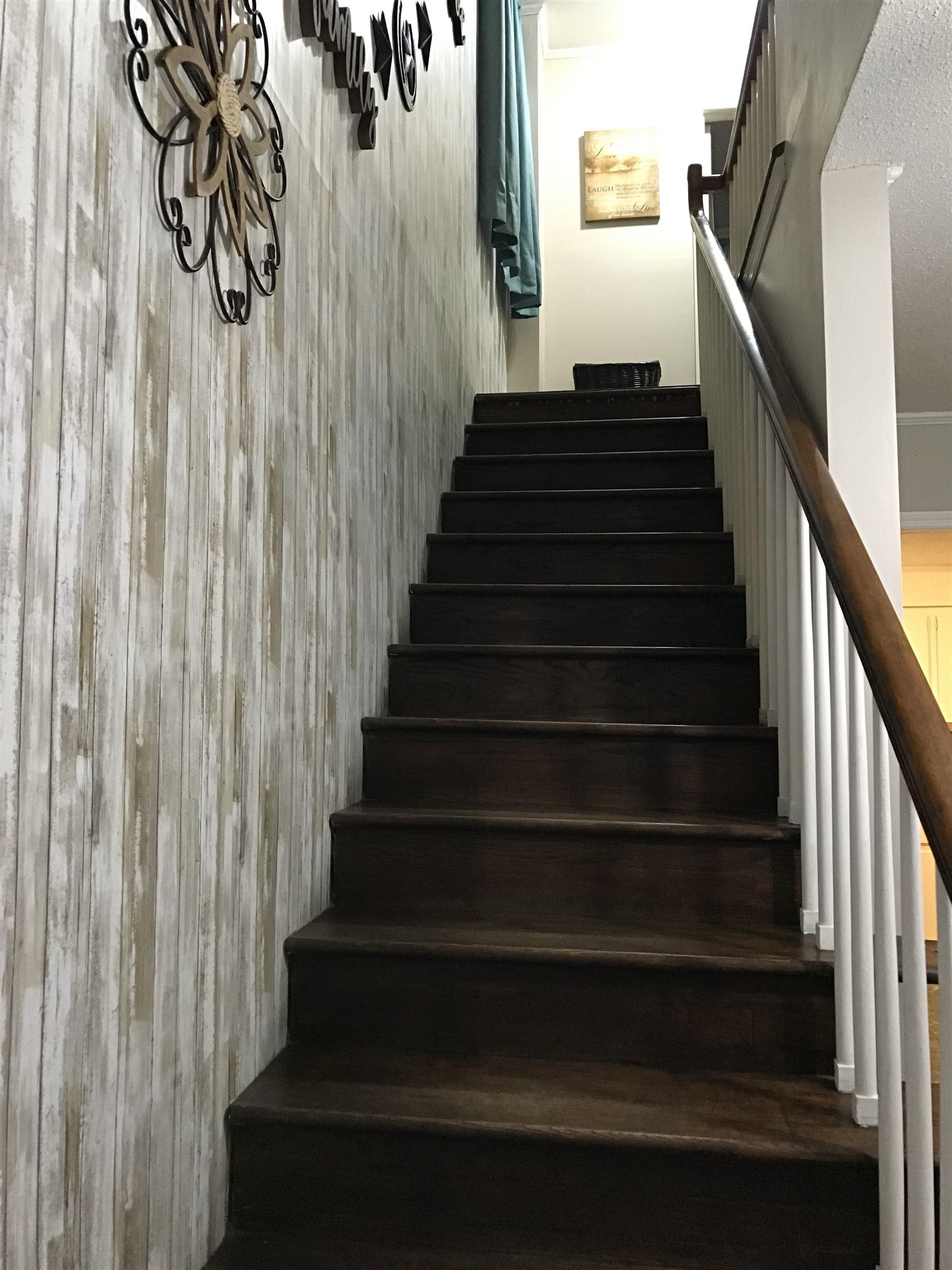 1201 Landgrave Street Georgetown, SC 29440 - Photo 25 of 38 Stairway with a textured ceiling