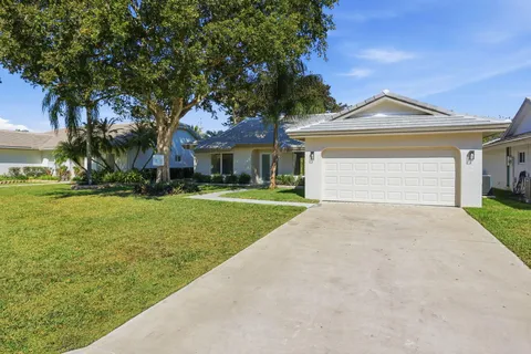 $699,900 | 6389 Casabella Lane, Boca Raton, FL 33433