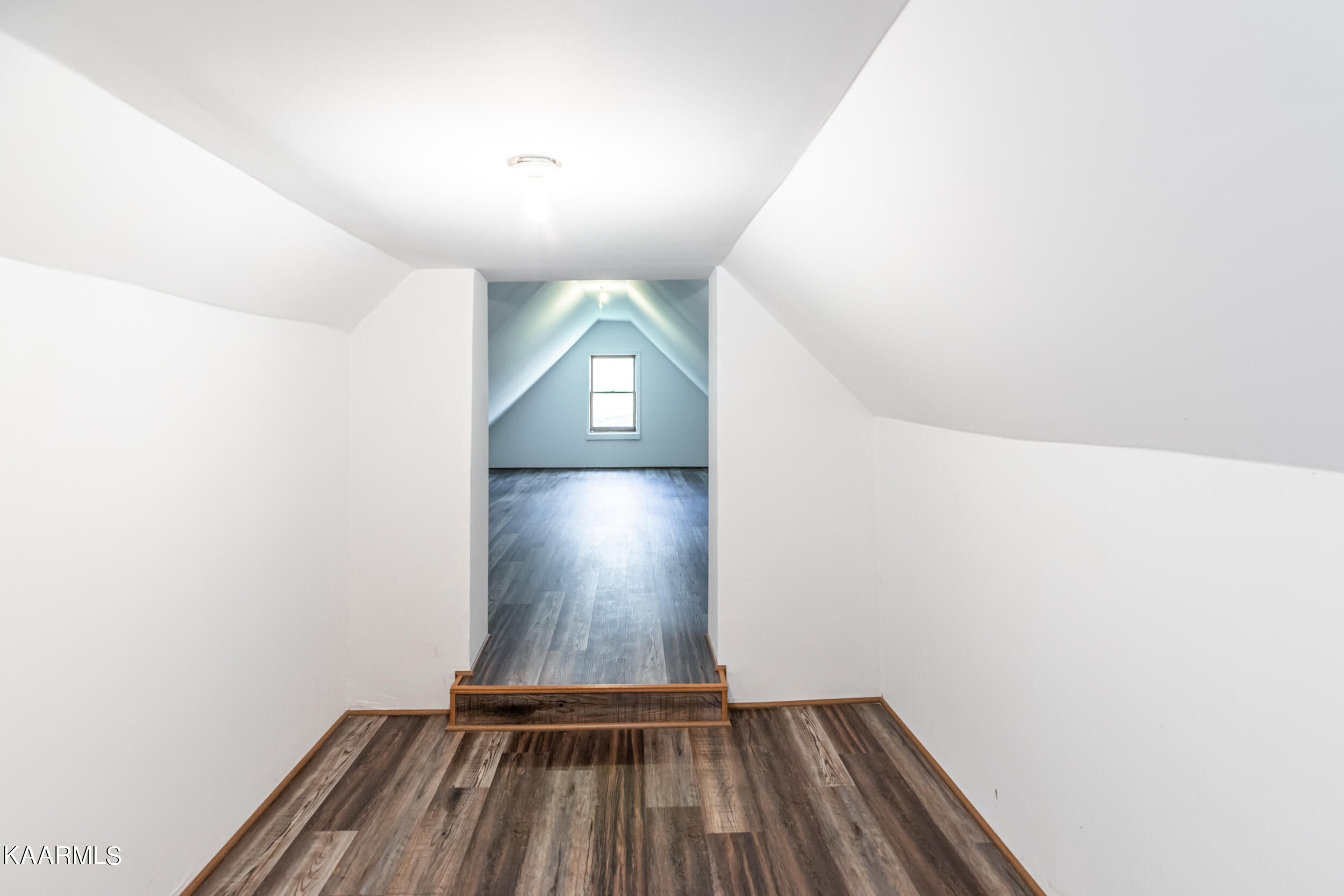 487 Rogers Road Speedwell, TN 37870 - Photo 31 of 33 487 Hope Wells Ln-38