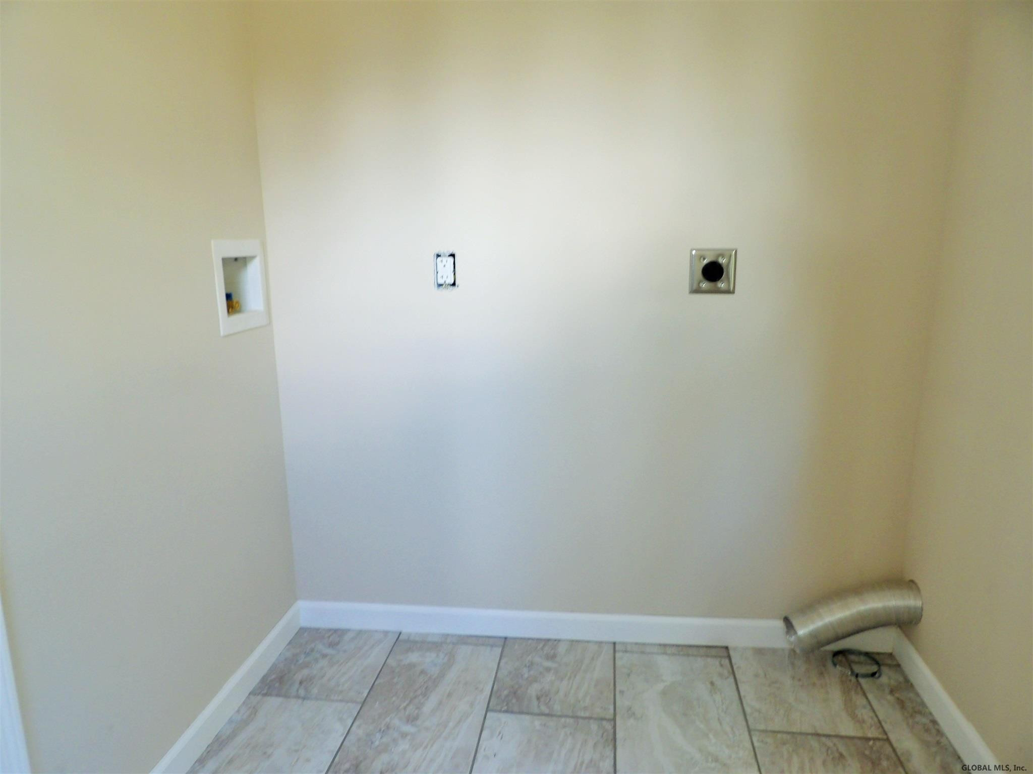 13 Spore Road New Scotland, NY 12054 - Photo 46 of 59 Laundry Room