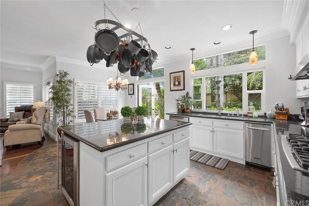 2605 Augusta Tustin, CA 92782 - Photo 18 of 21