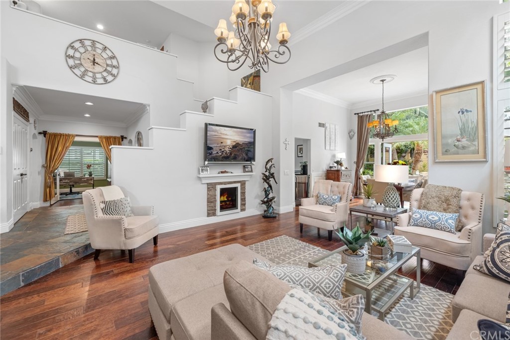 2605 Augusta Tustin, CA 92782 - Photo 3 of 21