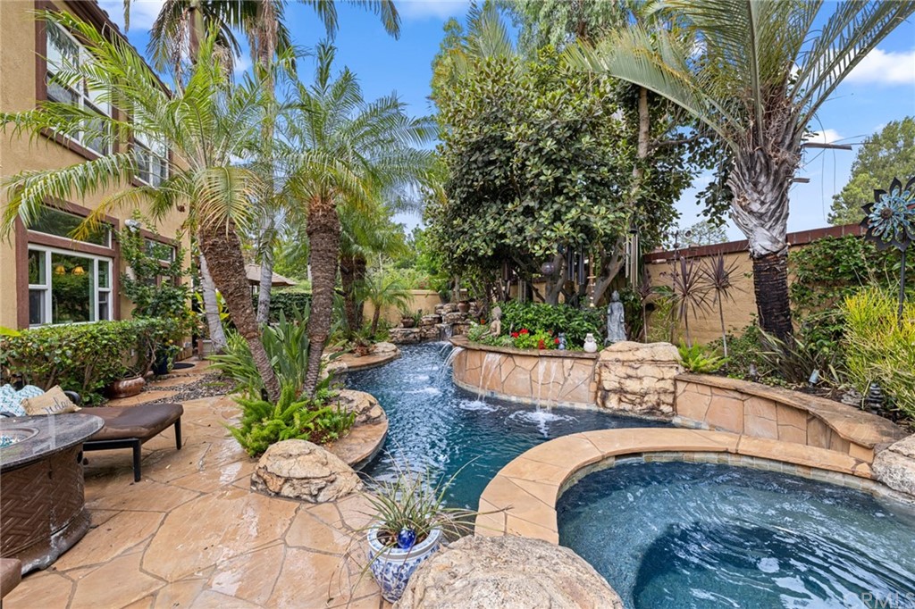 2605 Augusta Tustin, CA 92782 - Photo 6 of 21