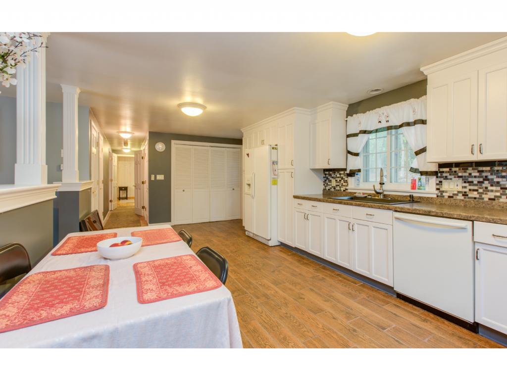 99 London Bridge Road Windham, NH 03087 - Photo 11 of 35