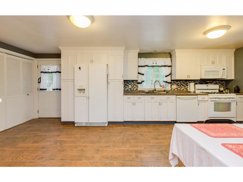 99 London Bridge Road Windham, NH 03087 - Photo 16 of 35