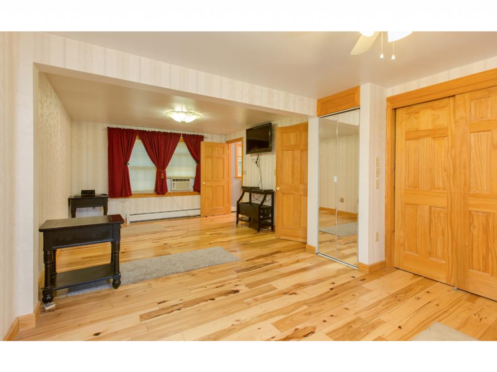 99 London Bridge Road Windham, NH 03087 - Photo 20 of 35