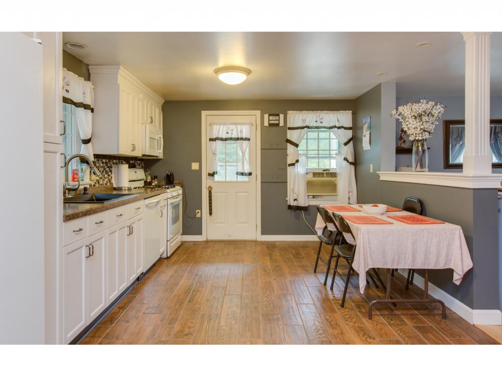 99 London Bridge Road Windham, NH 03087 - Photo 8 of 35