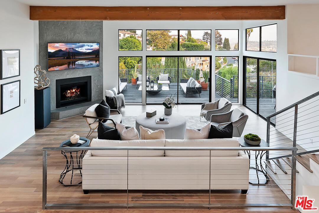 3612 Lowry Road Los Angeles, CA 90027 - Photo 1 of 20 Gallery Image 1