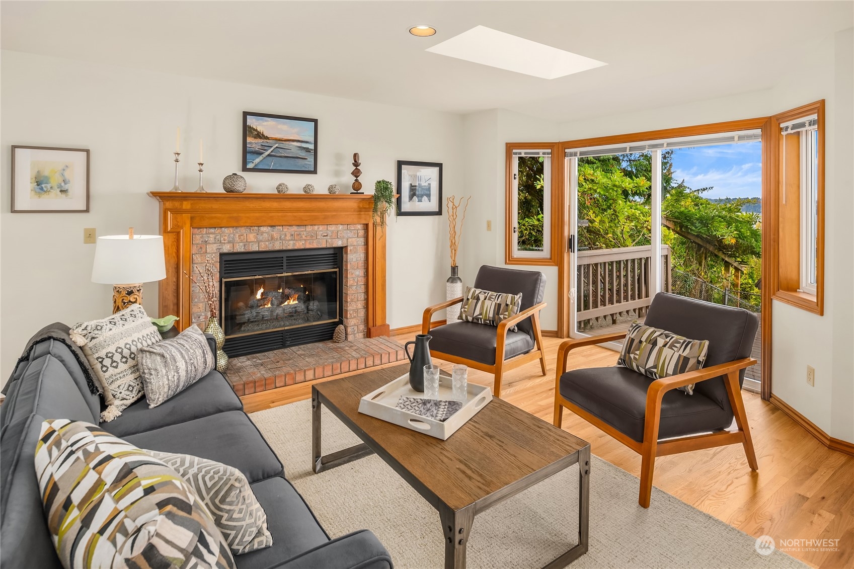9727 45th Avenue Southwest Seattle, WA 98136 - Photo 19 of 39 Gallery Image 19