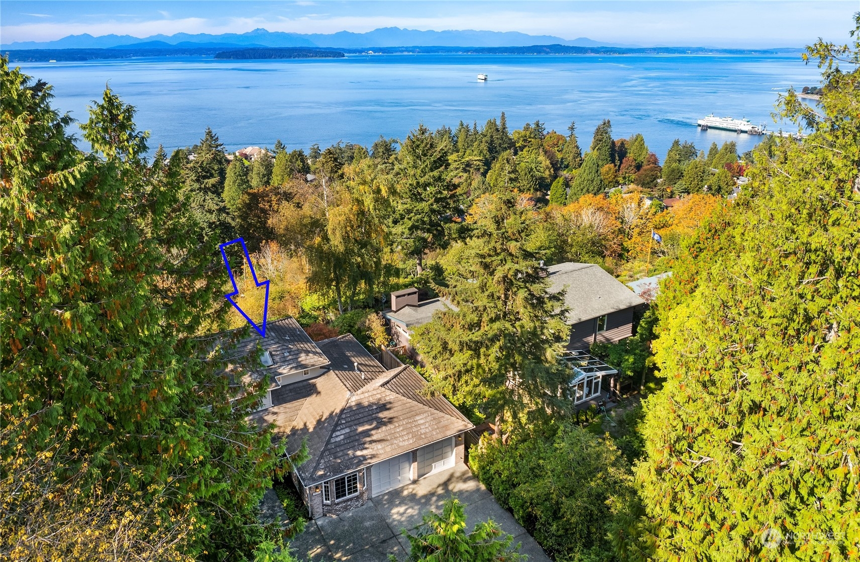 9727 45th Avenue Southwest Seattle, WA 98136 - Photo 38 of 39 Gallery Image 38