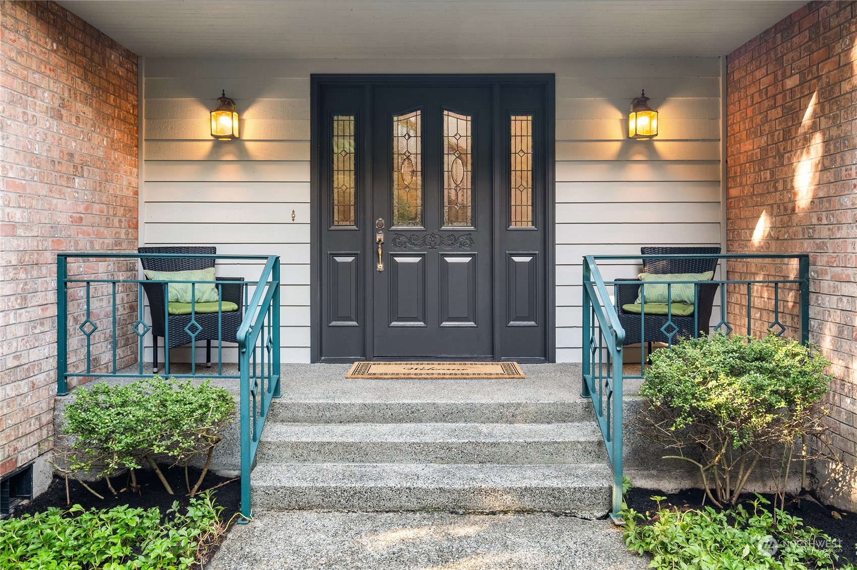 9727 45th Avenue Southwest Seattle, WA 98136 - Photo 7 of 39 Gallery Image 7