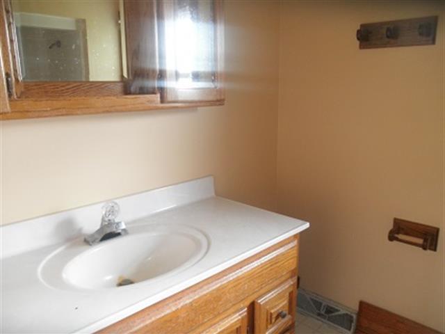 2968 Shady Oaks Road Compton, IL 61318 - Photo 8 of 11