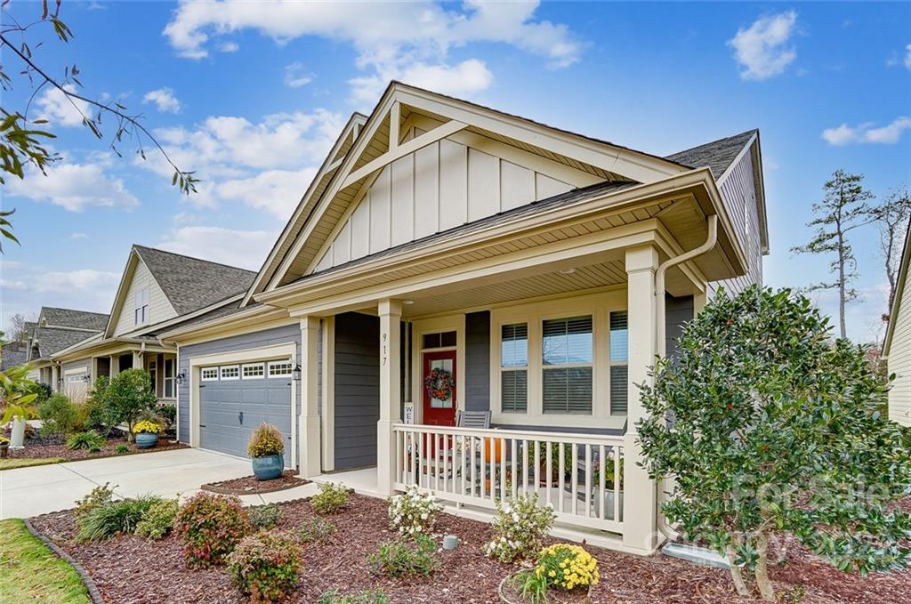 917 Landmark Run Lane Tega Cay, SC 29708 - Photo 3 of 48 Gallery Image 3