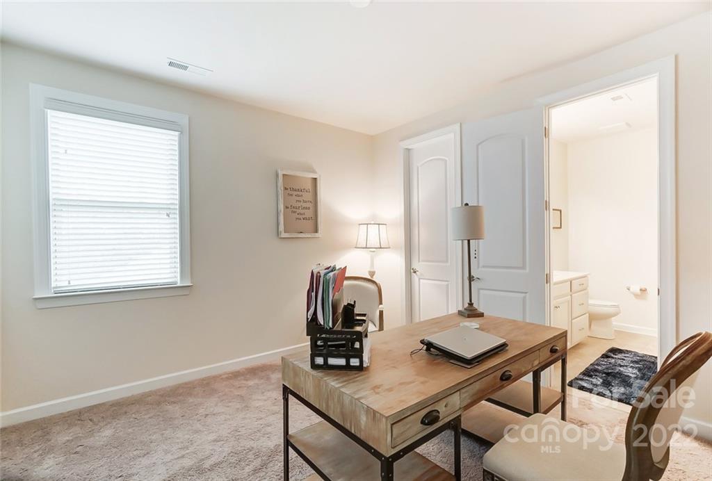 917 Landmark Run Lane Tega Cay, SC 29708 - Photo 40 of 48 Gallery Image 40
