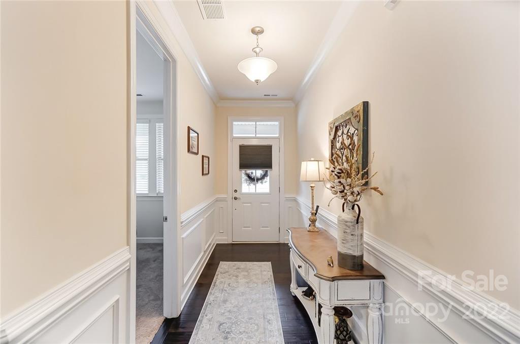 917 Landmark Run Lane Tega Cay, SC 29708 - Photo 6 of 48 Gallery Image 6