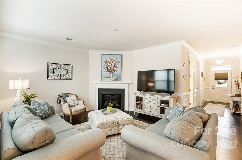 917 Landmark Run Lane Tega Cay, SC 29708 - Photo 7 of 48 Gallery Image 7