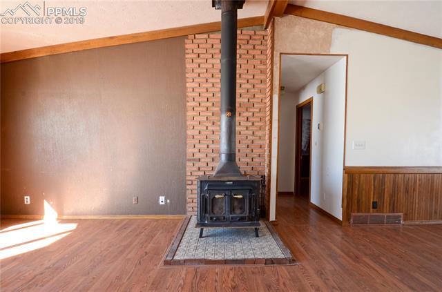 13445 Paint Mine Road Calhan, CO 80808 - Photo 5 of 30 Living Room