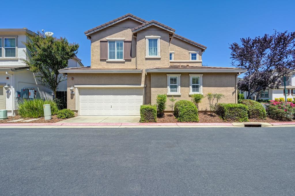 773 Courtyards Loop Lincoln, CA 95648 - Photo 4 of 56