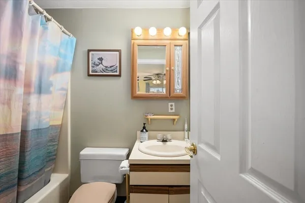 $349,900 | 155 Hamilton Street, Unit 3, Worcester, MA 01604
