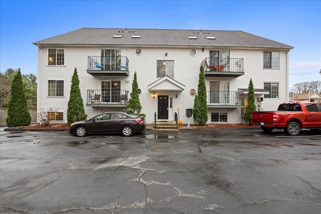 155 Hamilton Street, Unit 3 Worcester, MA 01604 - Photo 28 of 34