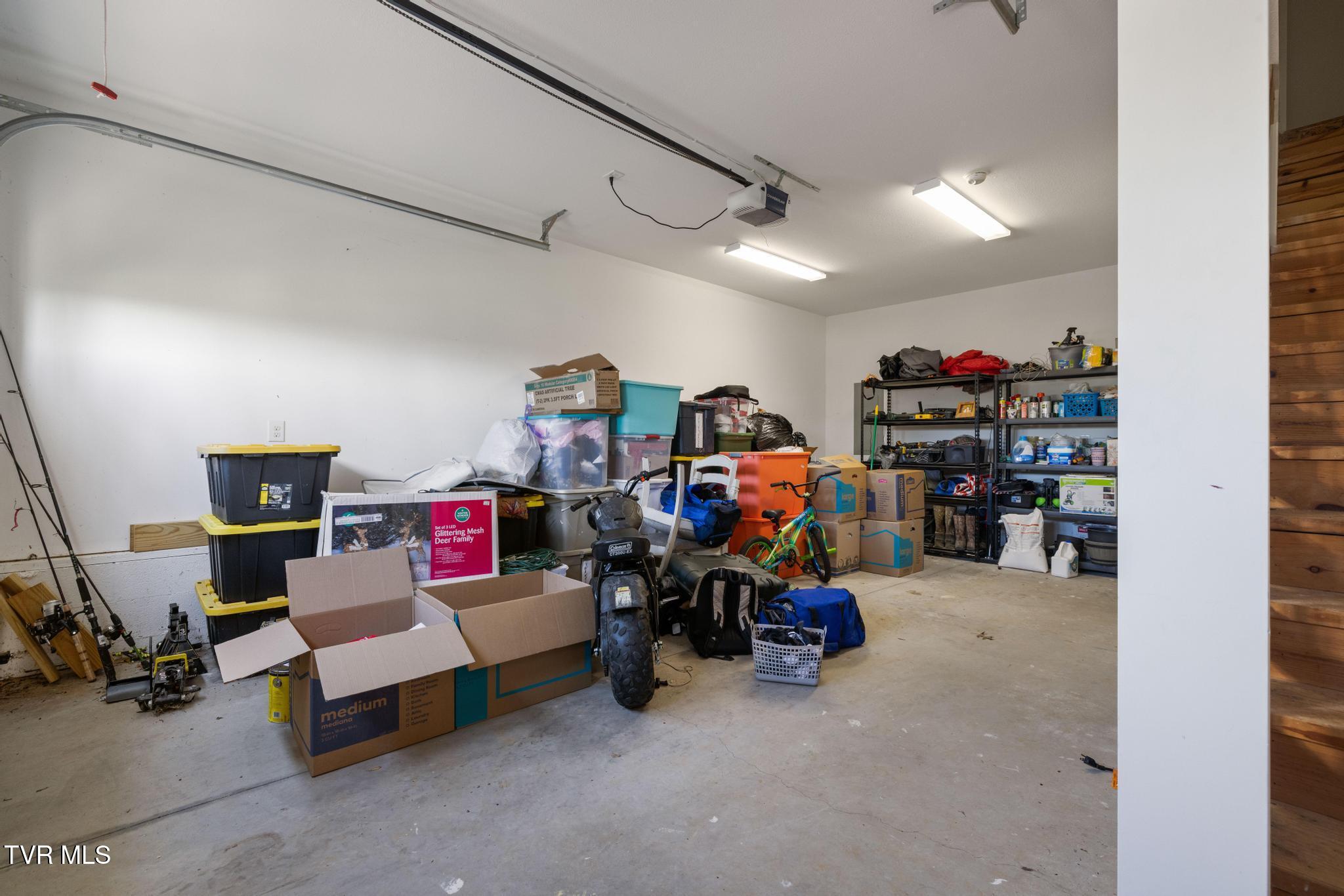 160 Deerchase Lane Chuckey, TN 37641 - Photo 38 of 61 Detached garage