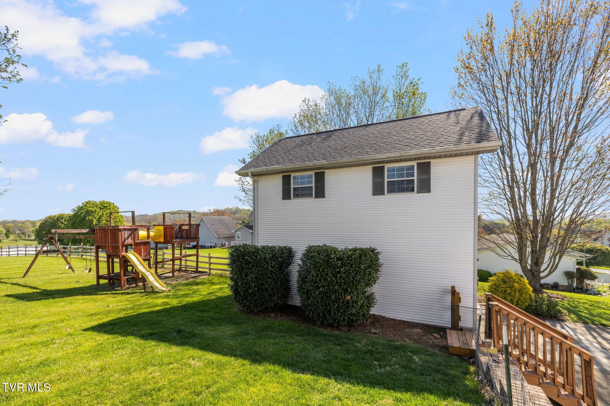 160 Deerchase Lane Chuckey, TN 37641 - Photo 46 of 61 Detached garage