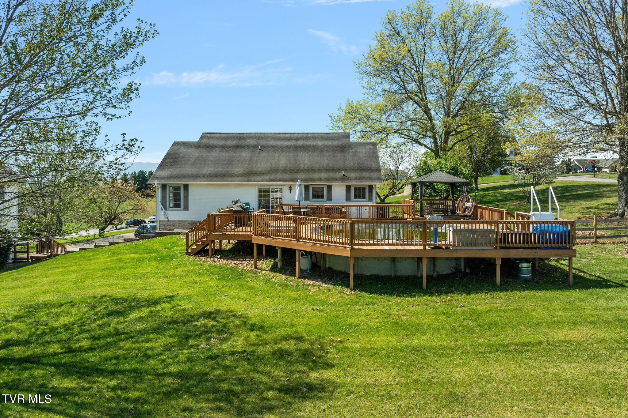 160 Deerchase Lane Chuckey, TN 37641 - Photo 52 of 61 Back view of home
