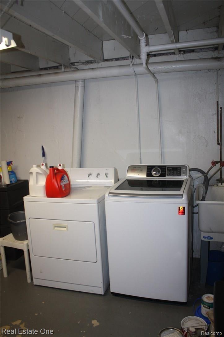 761 West Maple Road, Unit 54 Clawson, MI 48017 - Photo 13 of 17 Washer and Dryer.jpg
