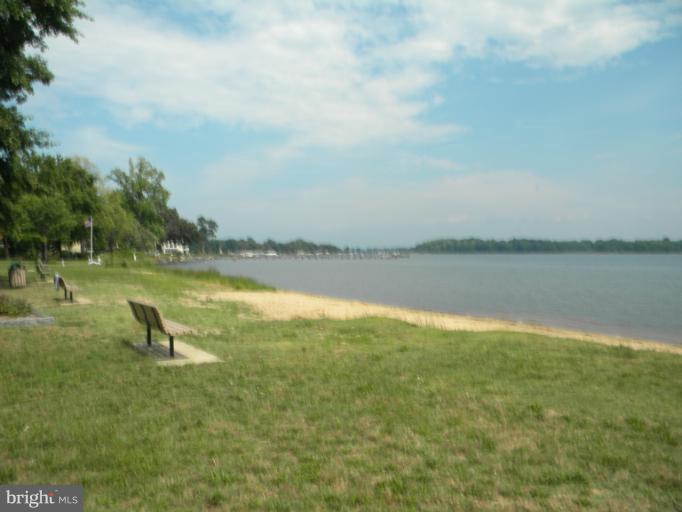 231 Sillery Bay Road Pasadena, MD 21122 - Photo 1 of 19 Community