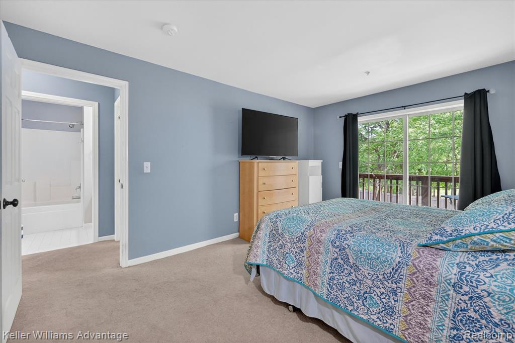 16982 Farmington Road Livonia, MI 48154 - Photo 14 of 32 Gallery Image 14