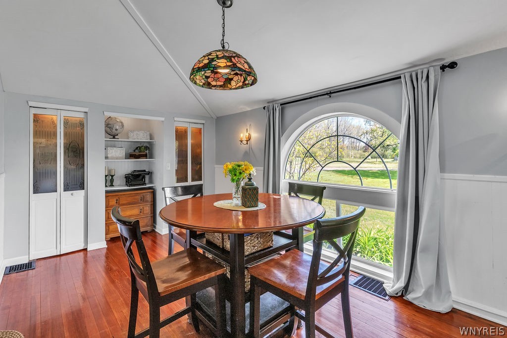 3179 West River Road Grand Island, NY 14072 - Photo 16 of 50