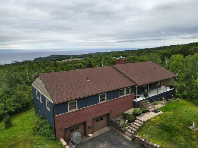 $429,900 | 7 Kent Lane, Silver Bay, MN 55614