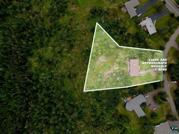 $416,000 | 7 Kent Lane, Silver Bay, MN 55614