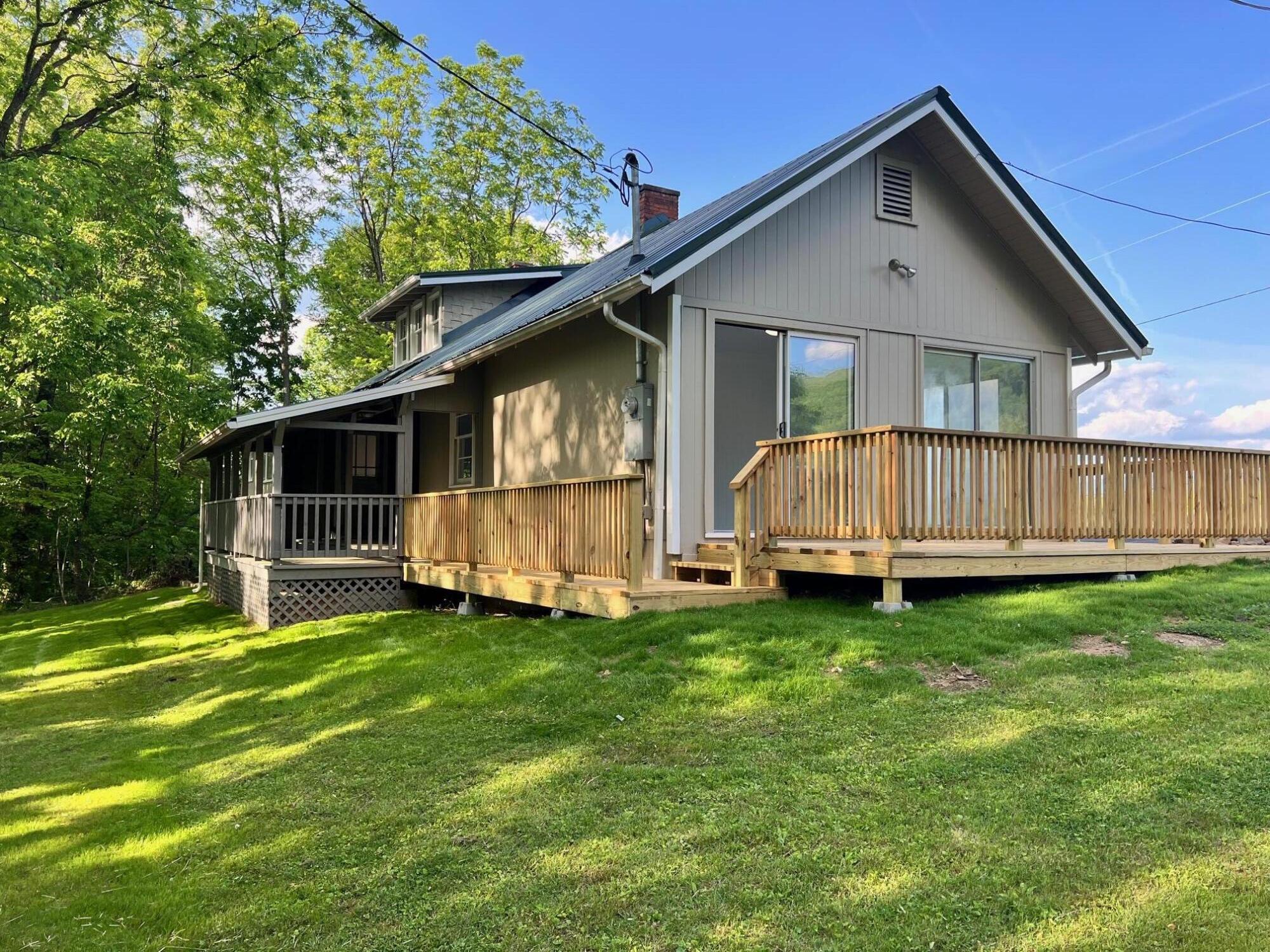 174 Hamilton Road Elizabethton, TN 37643 - Photo 22 of 31 Decks