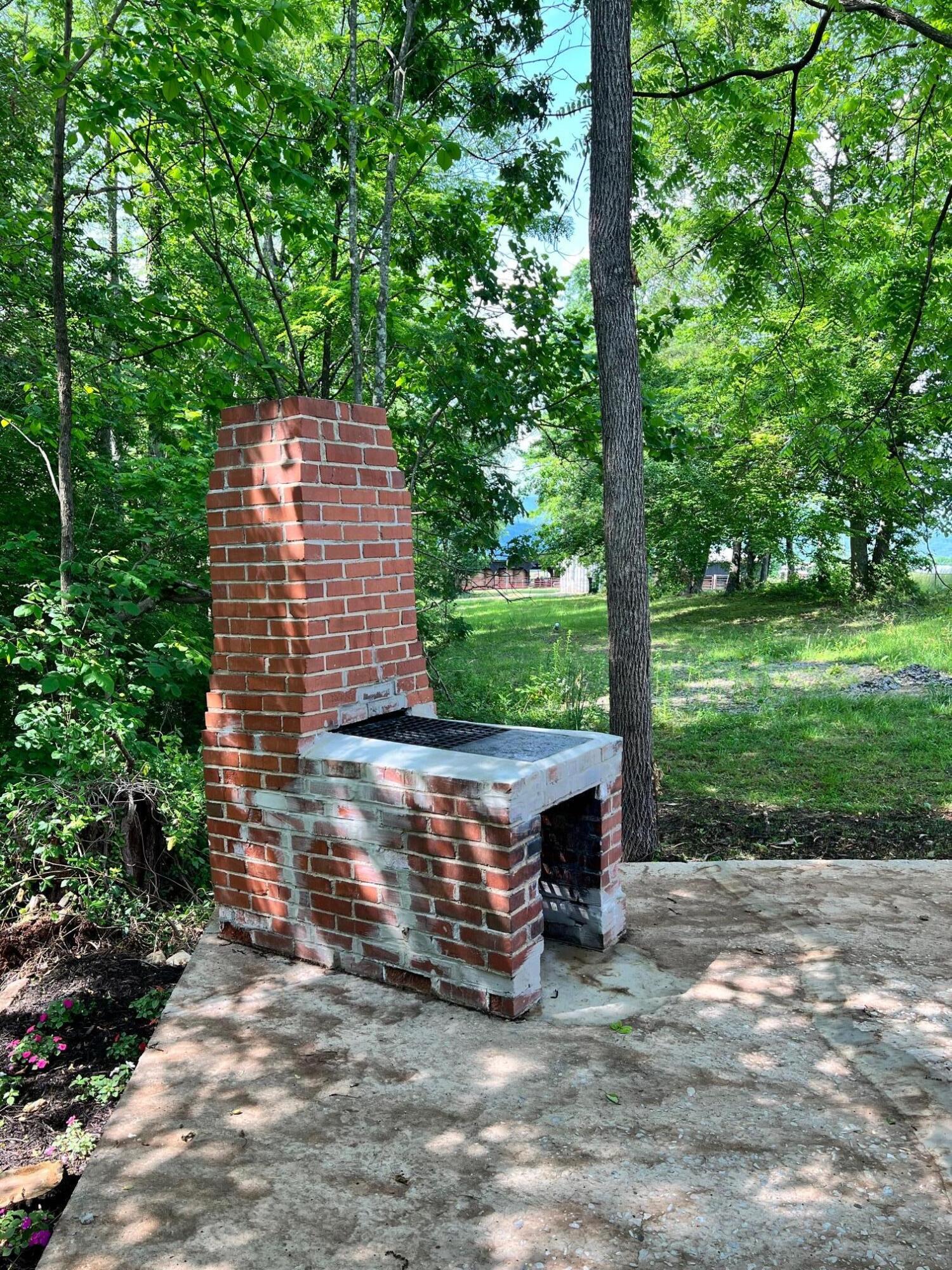 174 Hamilton Road Elizabethton, TN 37643 - Photo 25 of 31 IMG_2916