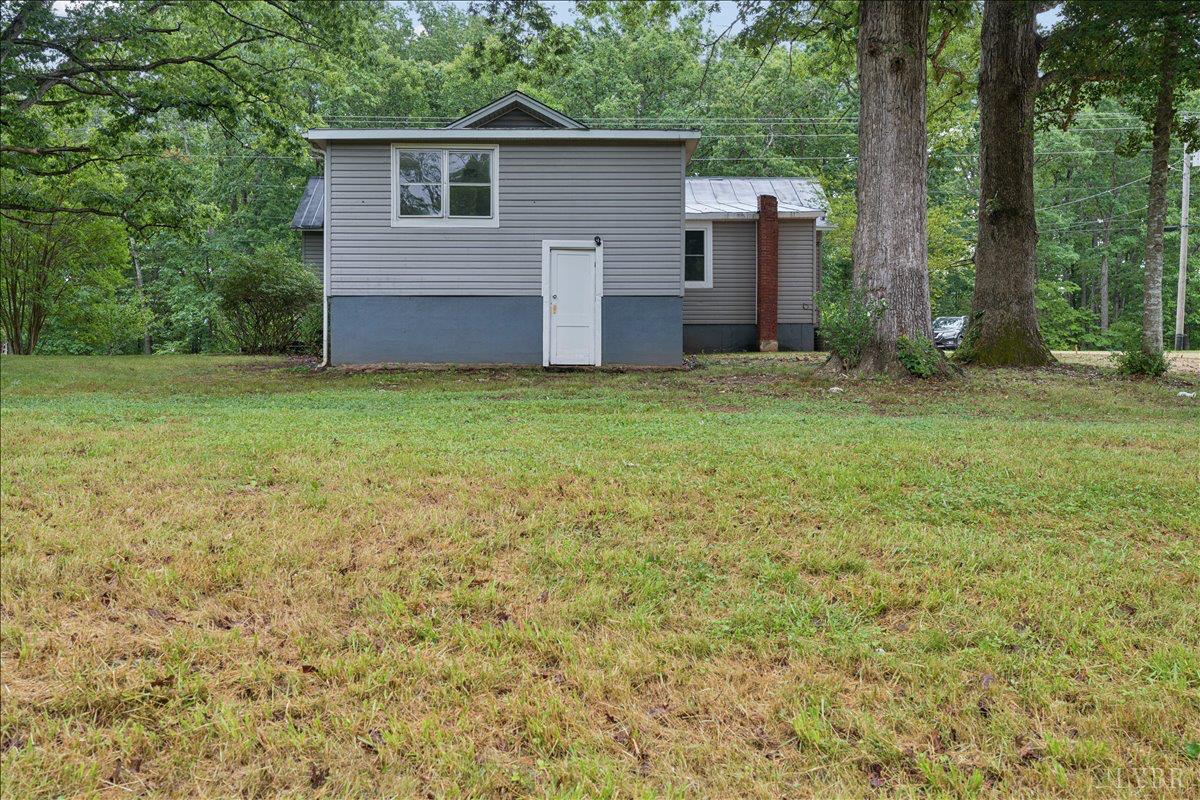 10049 Oakville Road Gladstone, VA 24553 - Photo 22 of 29
