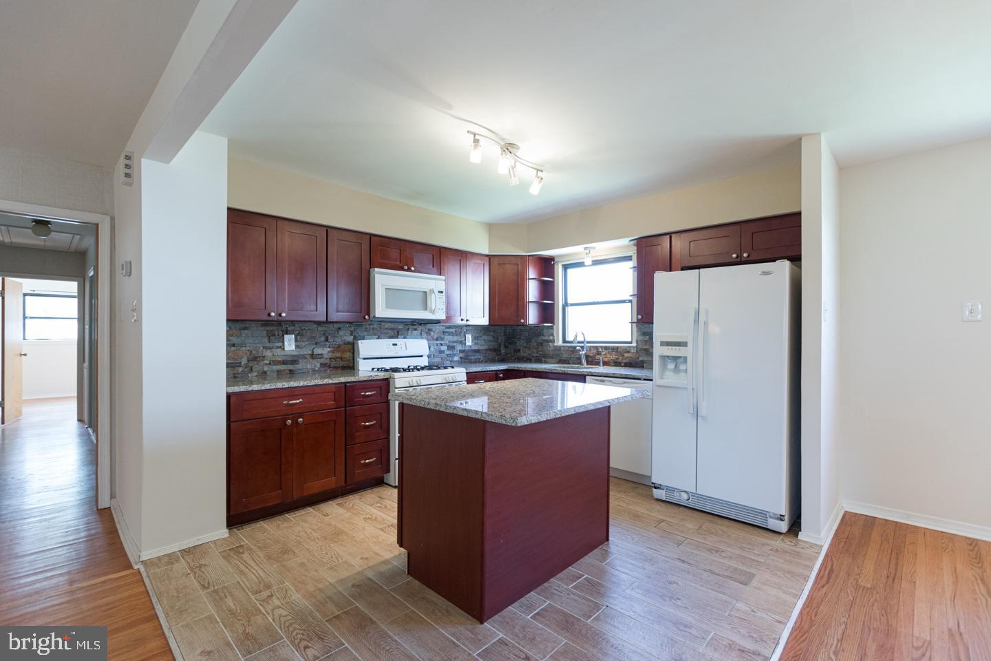 560 Lowell Road Warminster, PA 18974 - Photo 18 of 50