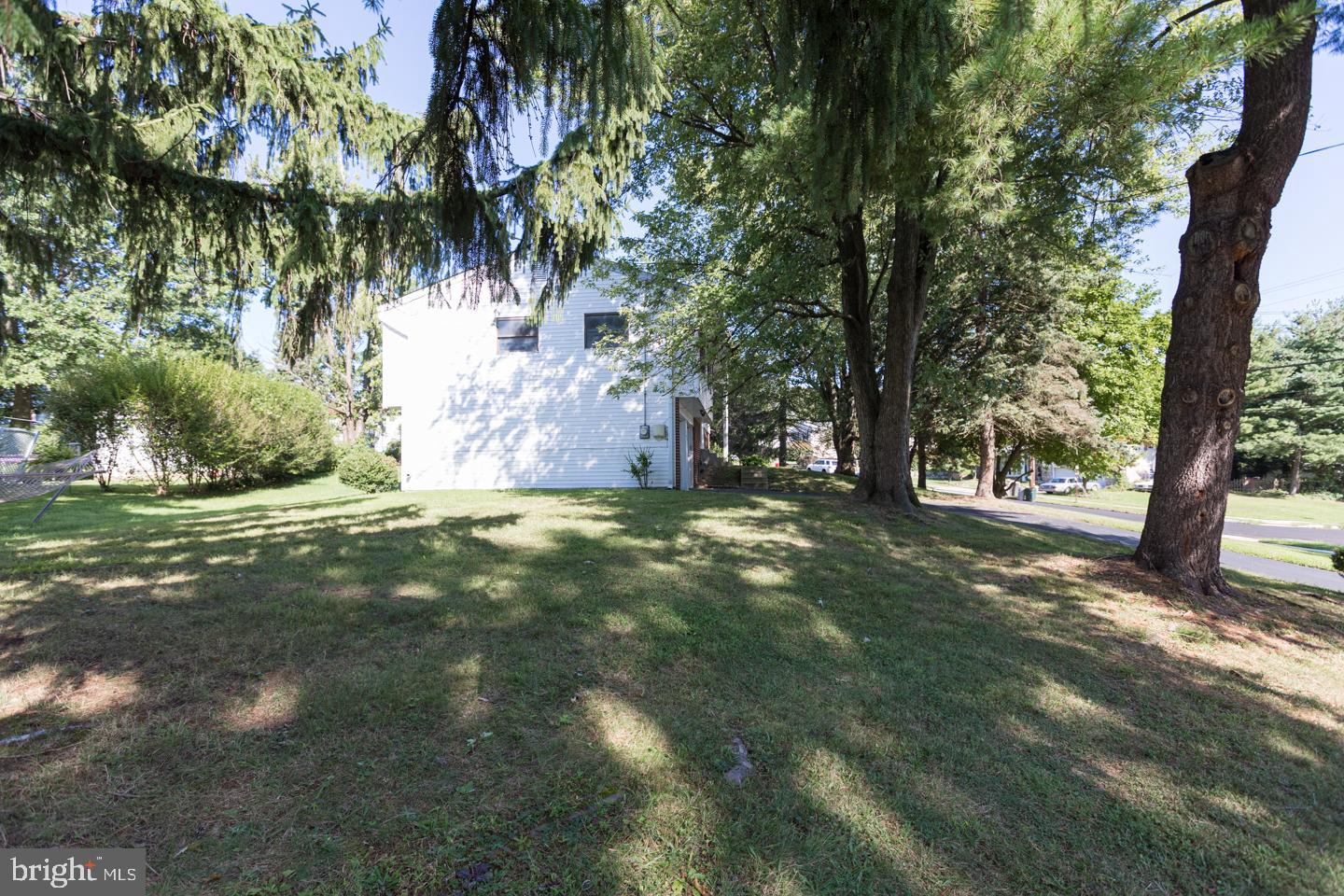 560 Lowell Road Warminster, PA 18974 - Photo 47 of 50