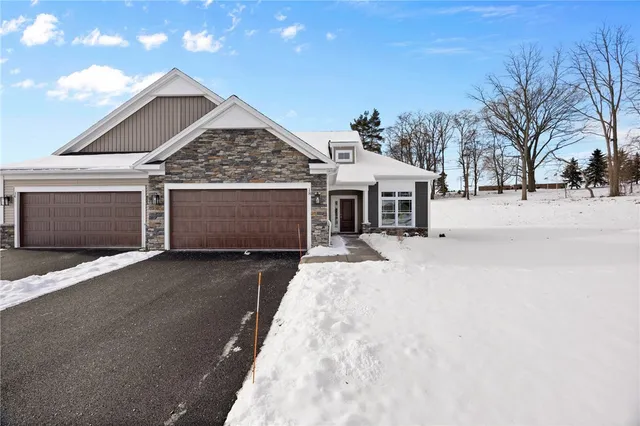 $603,700 | 17 Eagle Hollow, Penfield, NY 14526