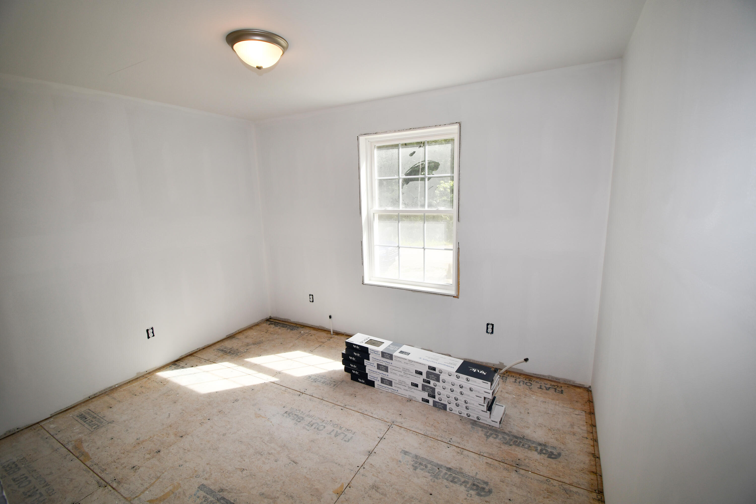 40 Long Street Limerick, ME 04048 - Photo 8 of 10 Bedroom
