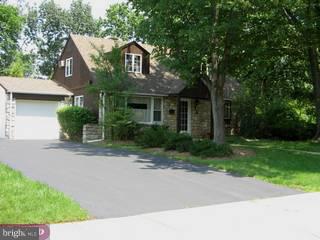 427 Norfolk Road Flourtown, PA 19031 - Photo 1 of 6