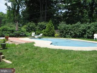 427 Norfolk Road Flourtown, PA 19031 - Photo 5 of 6