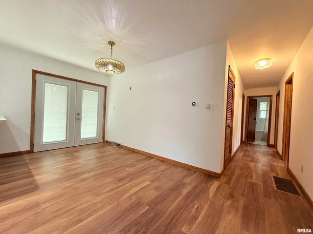 $229,000 | 8375 Highway 145, Harrisburg, IL 62946