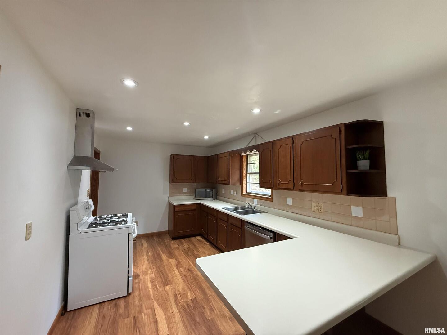 8375 Highway 145 Harrisburg, IL 62946 - Photo 22 of 43