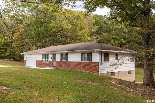 $229,000 | 8375 Highway 145, Harrisburg, IL 62946