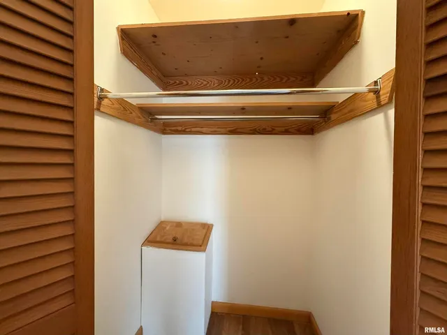 $229,000 | 8375 Highway 145, Harrisburg, IL 62946