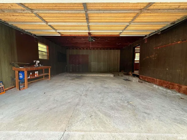 $229,000 | 8375 Highway 145, Harrisburg, IL 62946