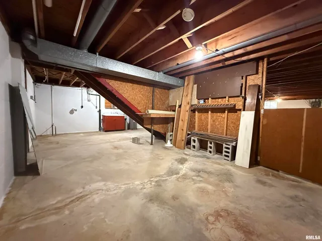 $209,000 | 8375 Highway 145, Harrisburg, IL 62946